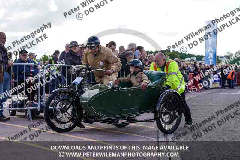 Vintage motorcycle club;eventdigitalimages;no limits trackdays;peter wileman photography;vintage motocycles;vmcc banbury run photographs